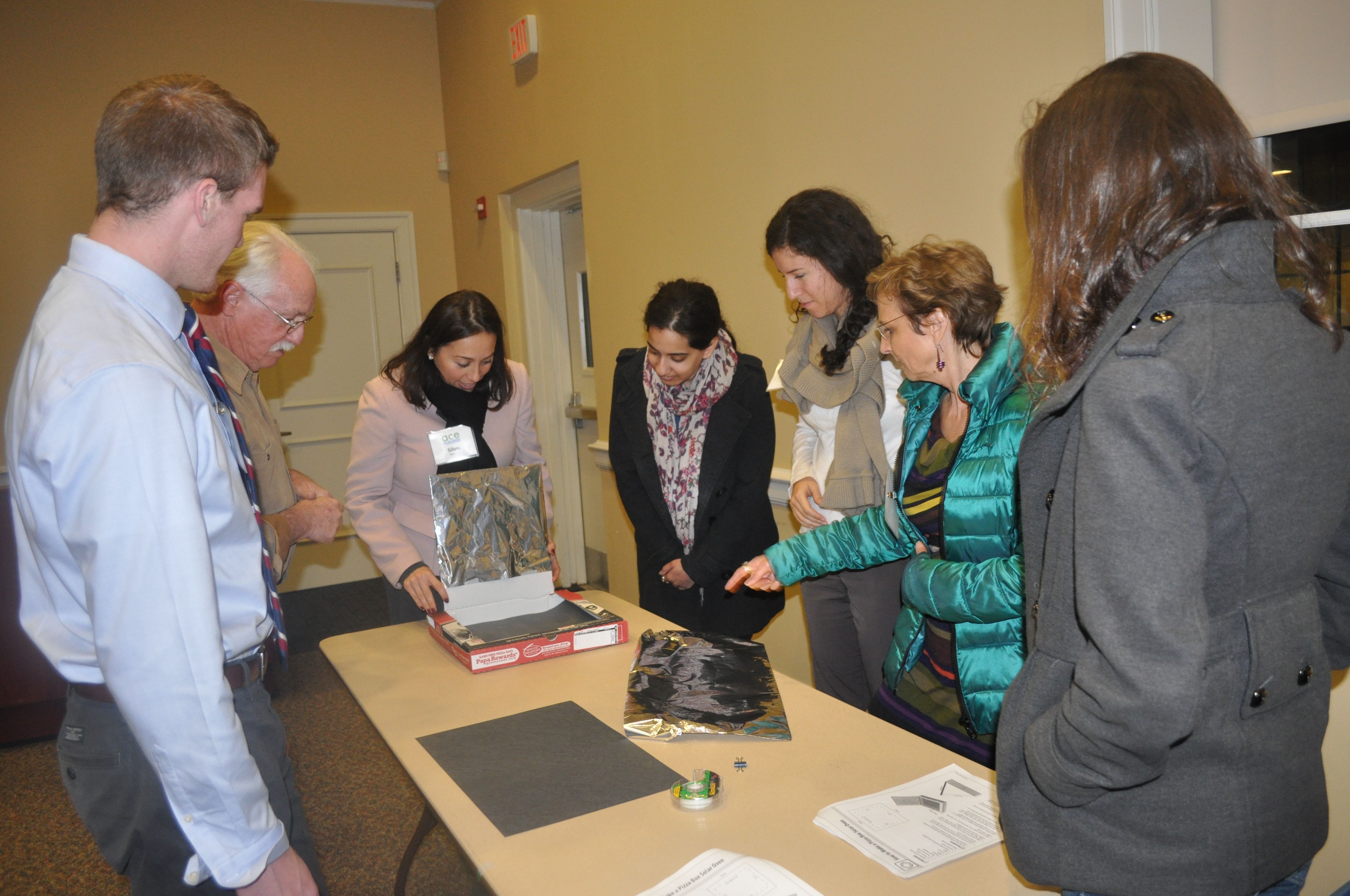 School Volunteer Training - Solar Ovens